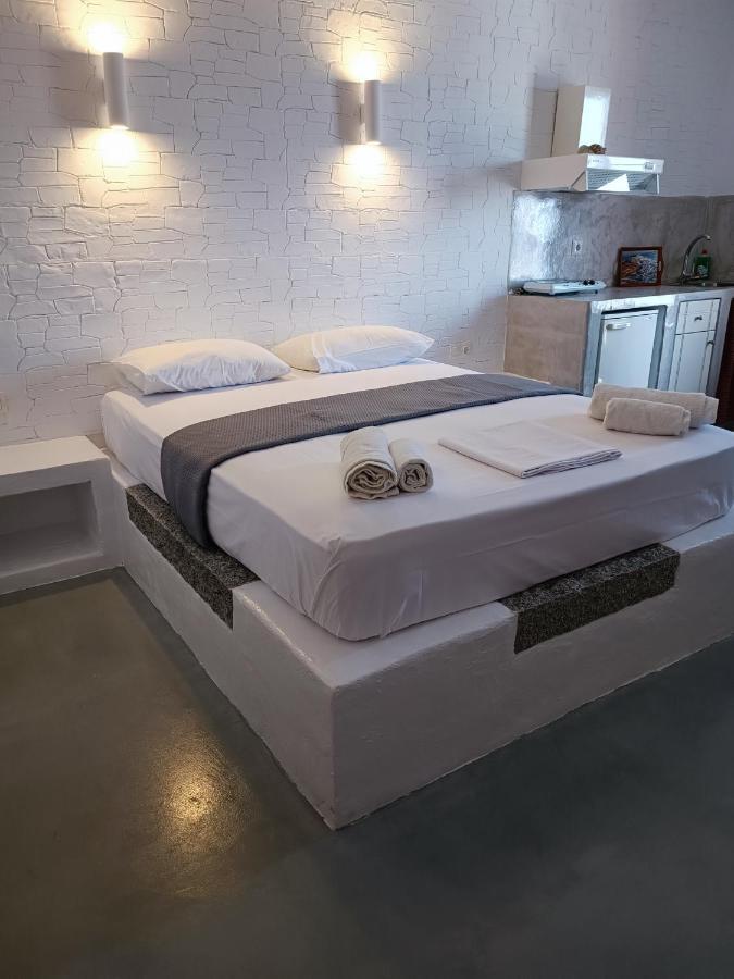Traditional House Under The Castle Astypalaia Экстерьер фото